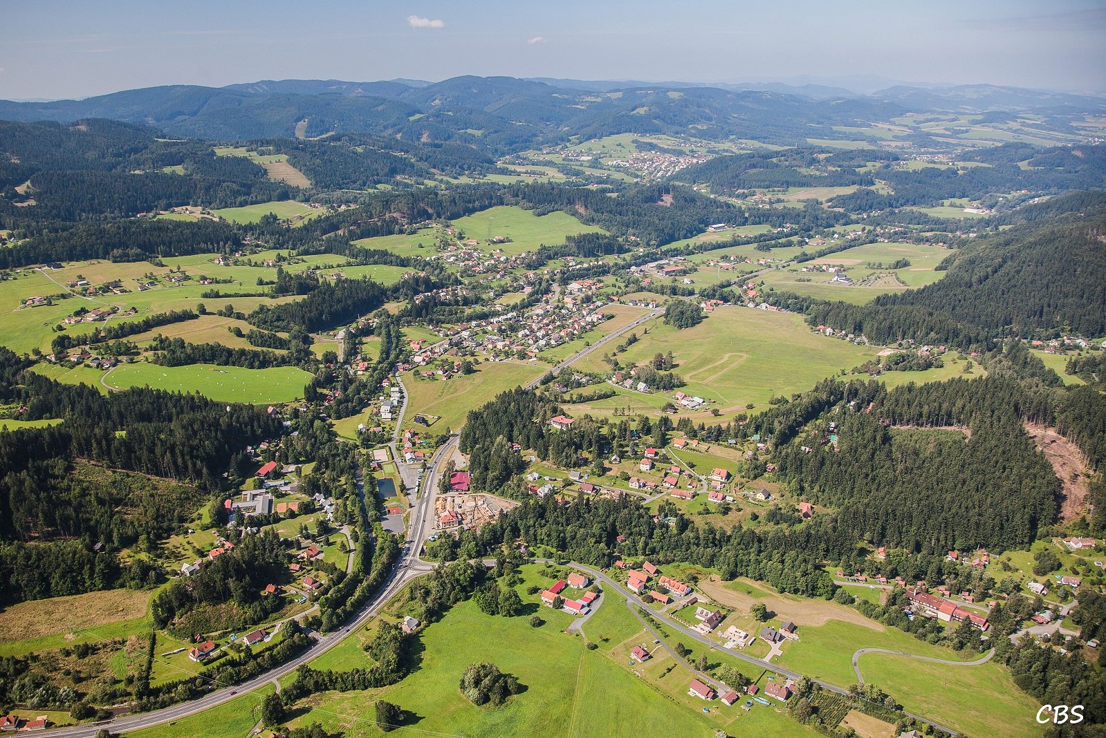 foto leteckého pohledu na Prostřední Bečvu