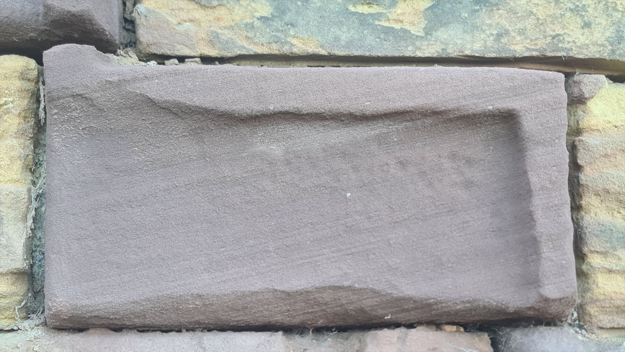 Treppenstufe aus Buntsandstein