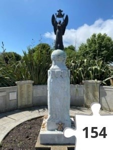 Jigsaw puzzle - Hythe War Memorial Puzzle