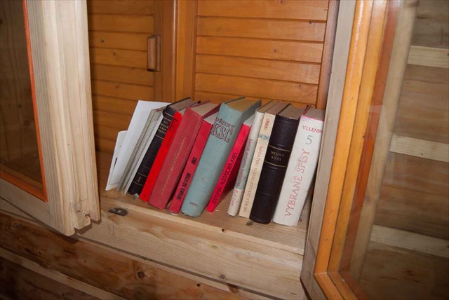 Povinná literatúra :-)