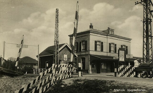 Station Voorschoten tussen 1930-1940