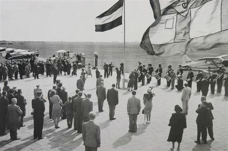 Opening vliegveld 1947