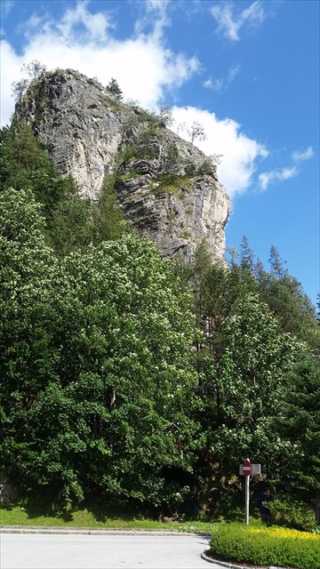 Arzsteinwand