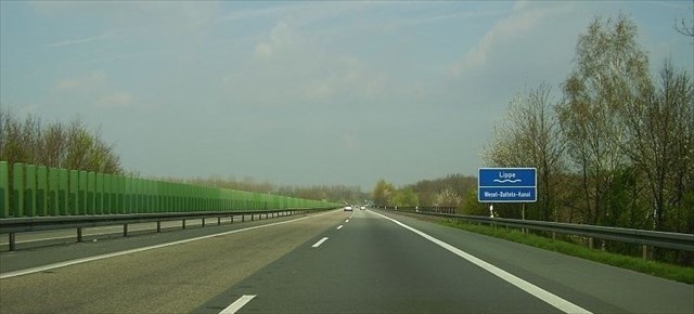 Brücke über Lippe & WDK