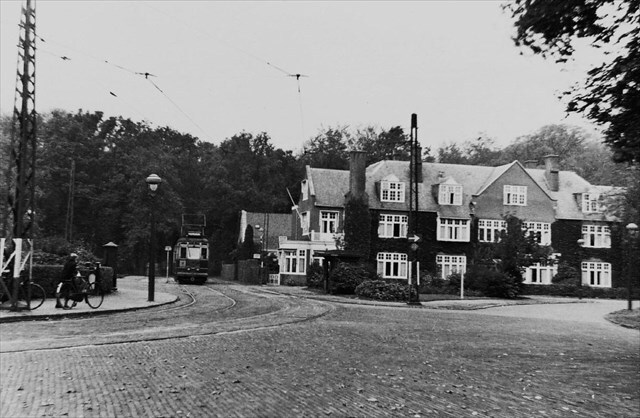 Extra historische foto van de halte