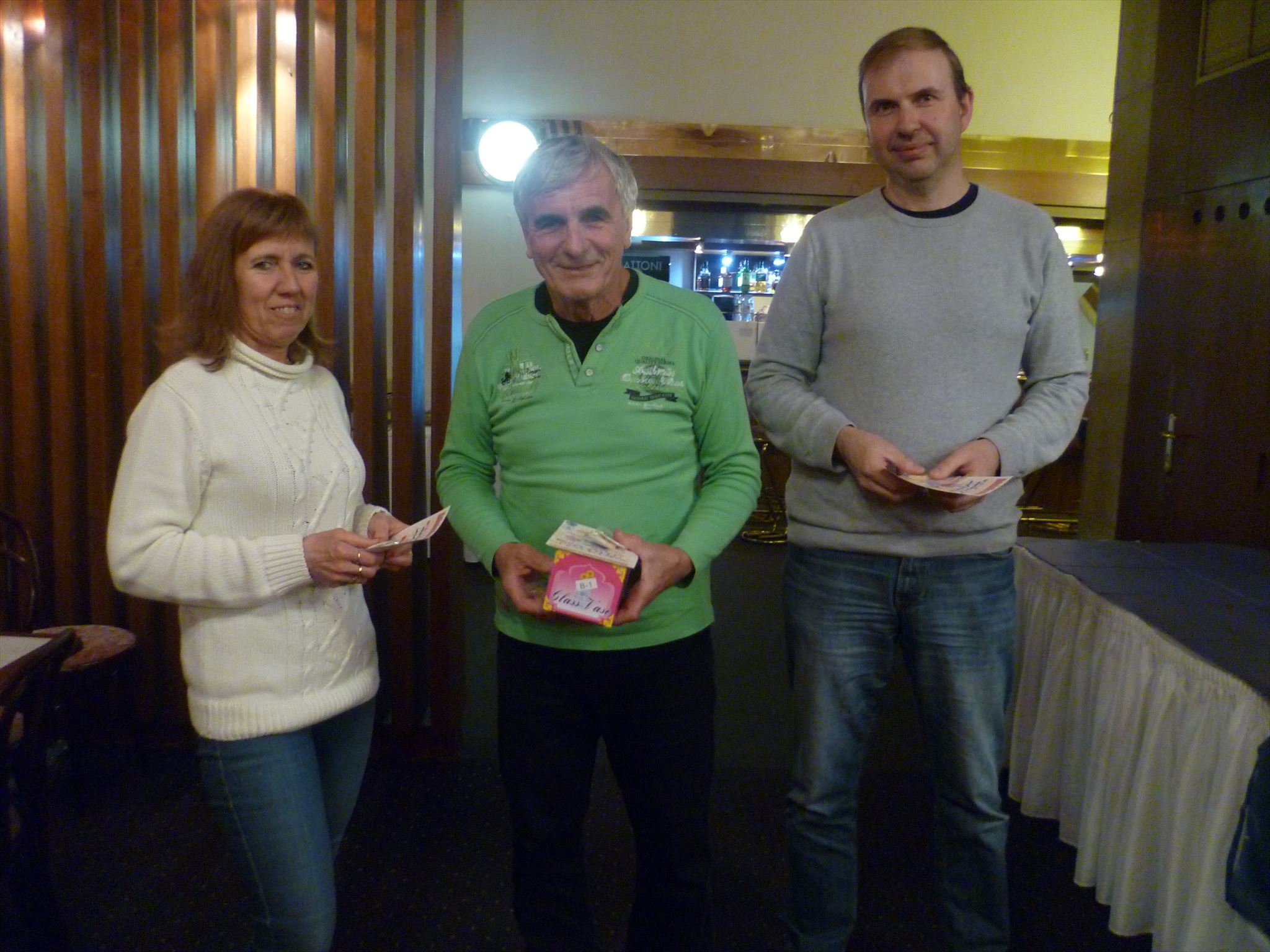 Soutěž v pití brčkem na rychlost