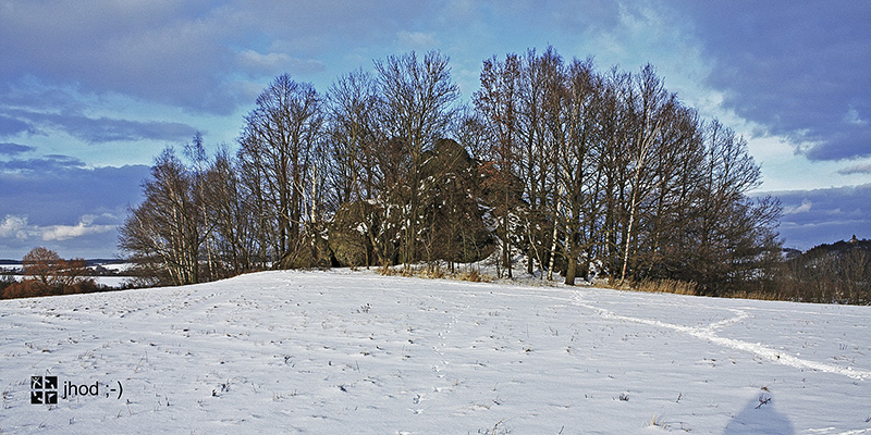 skalka u Valčíku v zimě
