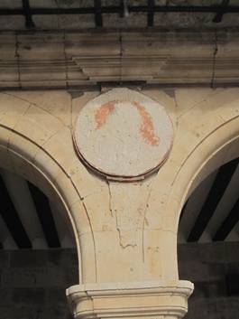 Resultado de imagen de plaza mayor de salamanca medallon de godoy