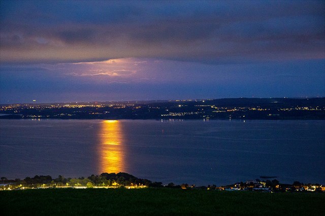 An almost ‘SUPER Blue Moon’ on the night!
