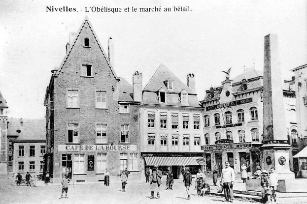 Obélisque - Marché au Bétail