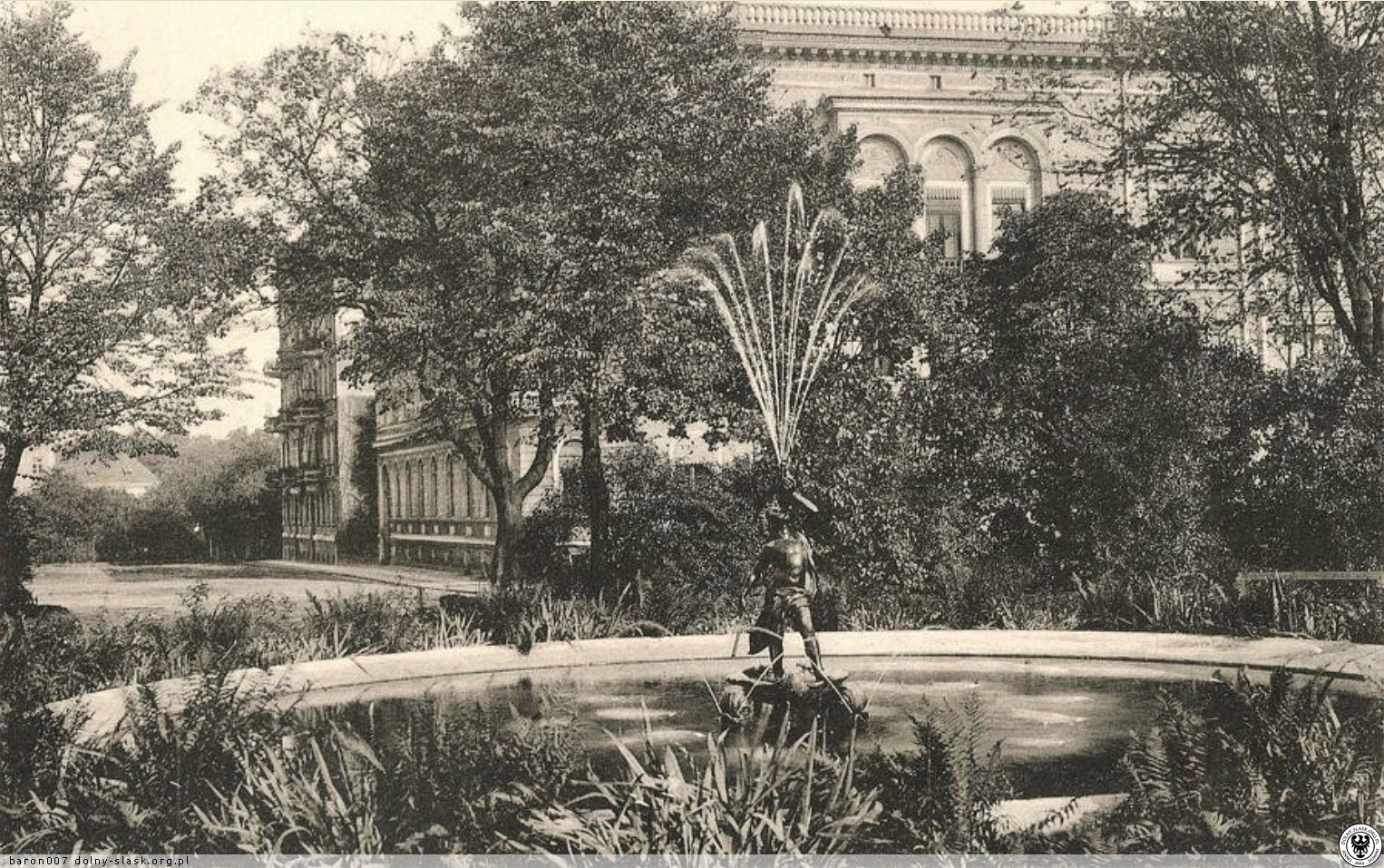 Fontanna w latach 1910 - 1920