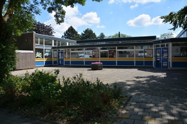 Voorkant van De Wingerd