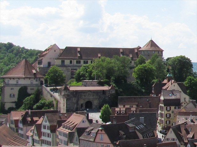 Schloss, von der Stiftskirche aus gesehen