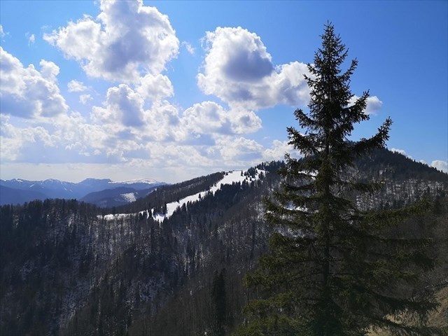 Pri Kliačiku 28.3.2020 (výhľad na Kľak)