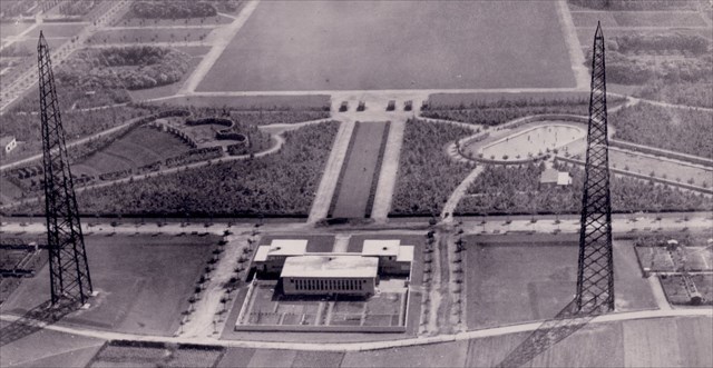 Luftbild des Senders Raderthal