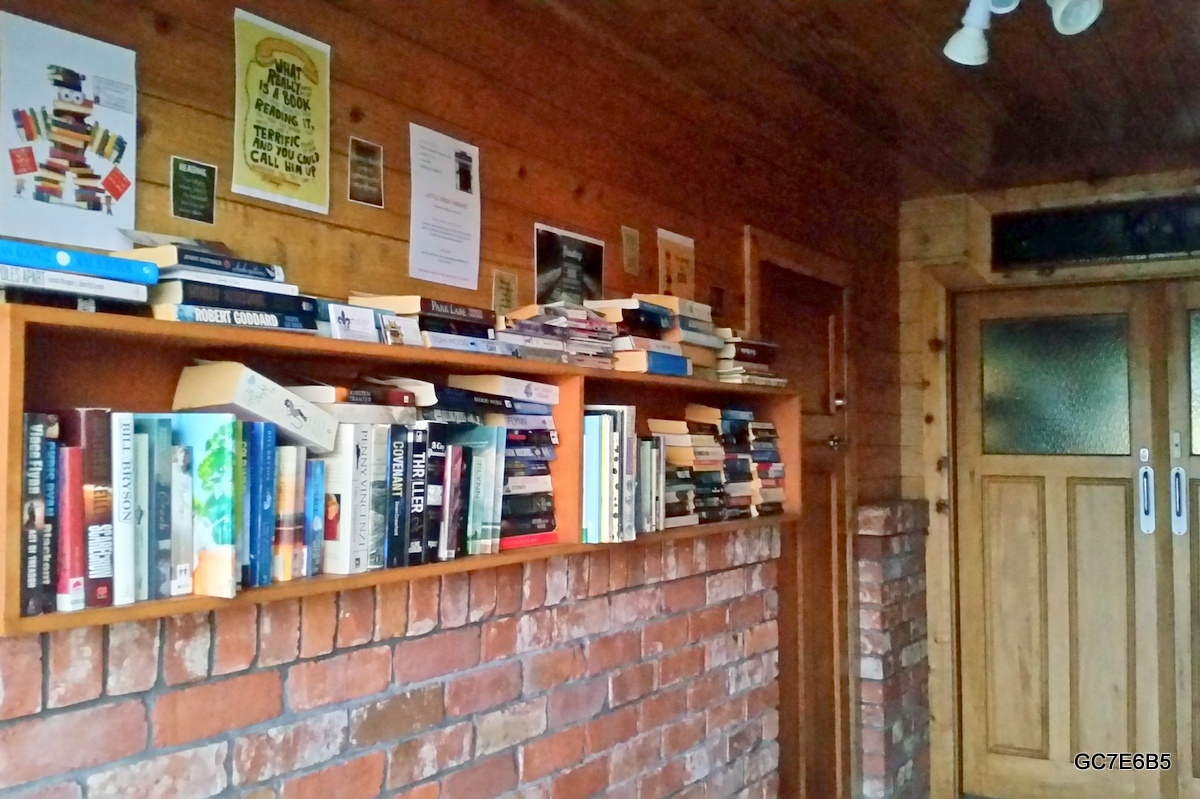 GC77E6B5 Little Free Library