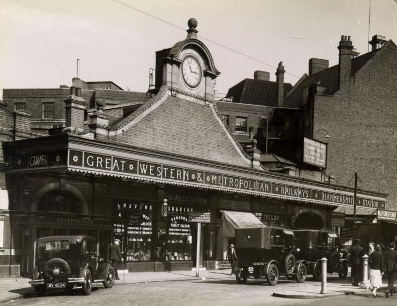 Hammersmith Railway Station in 1933