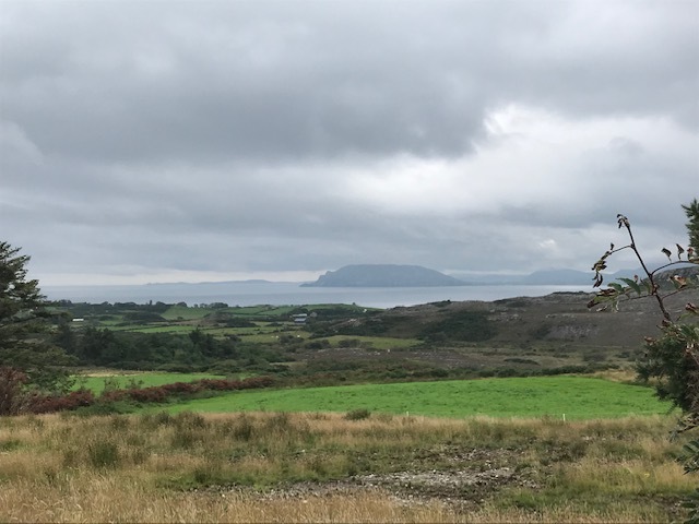 Hyskeir (Oigh Sgier) Lighthouse viewed from close to the landing steps!