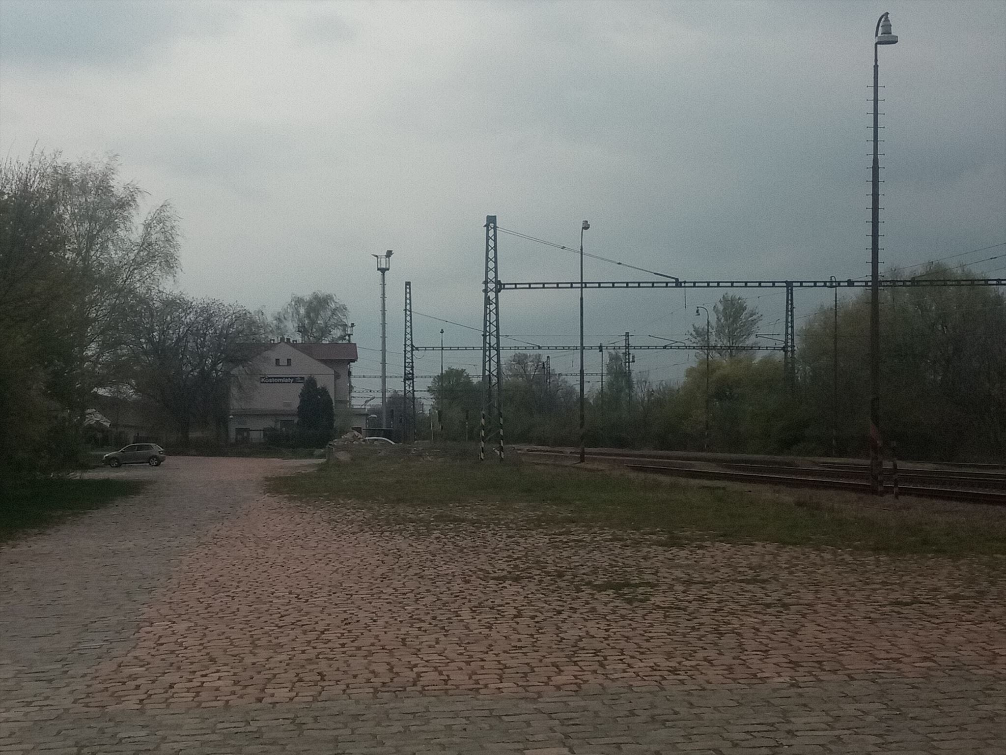 pohled_na_nadrazi_od_vychodu