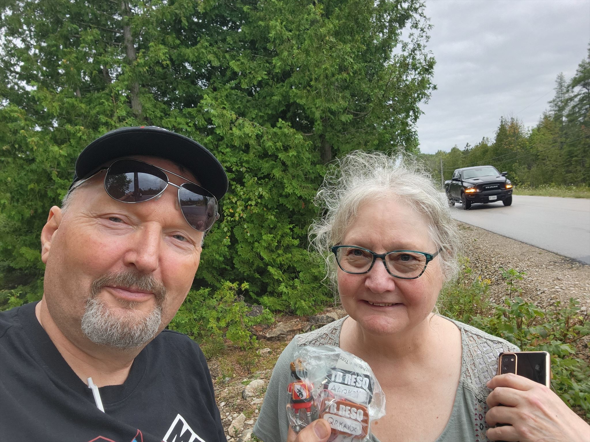 dastardly and sis - GlowDJS