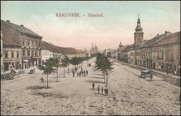 Náměstí Náměstí