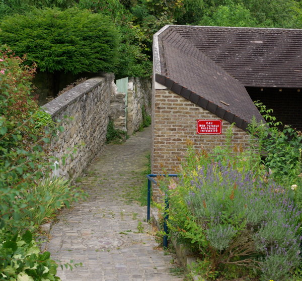 Lavoir des Dames Gilles