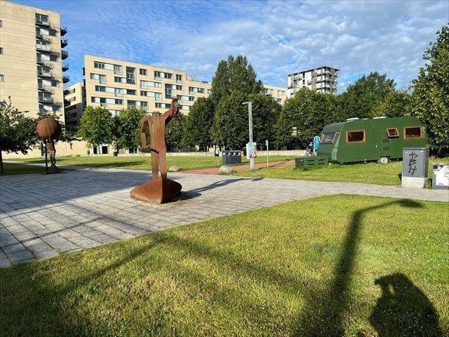 7ec73d4b-e805-4779-b2ff-f1eb117df004_l.jpg (640×480)