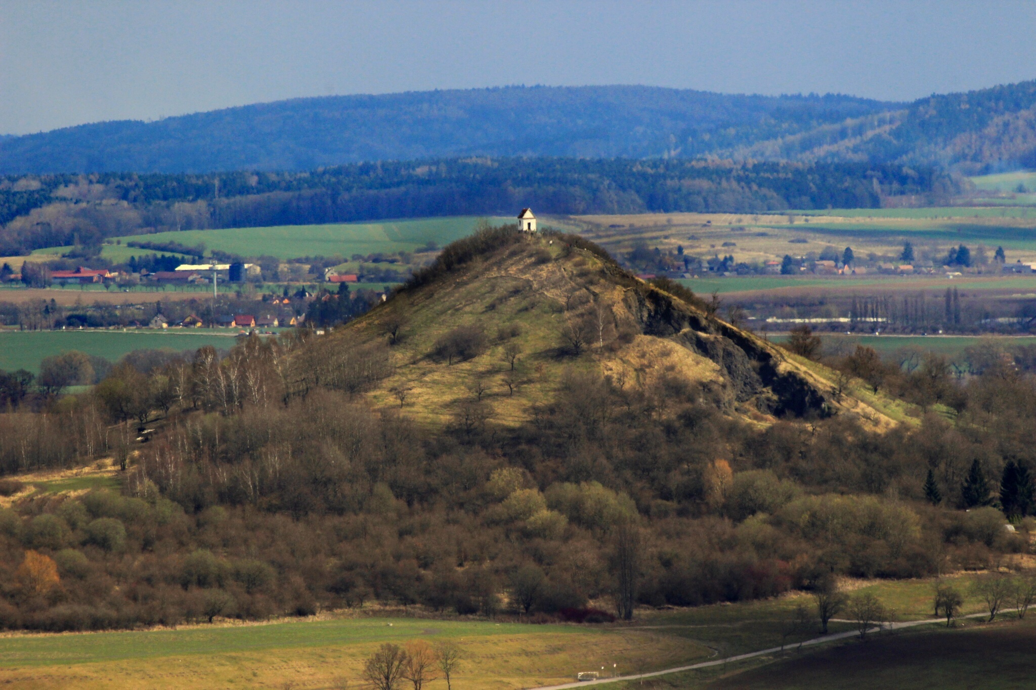 letecký pohled na Zebín