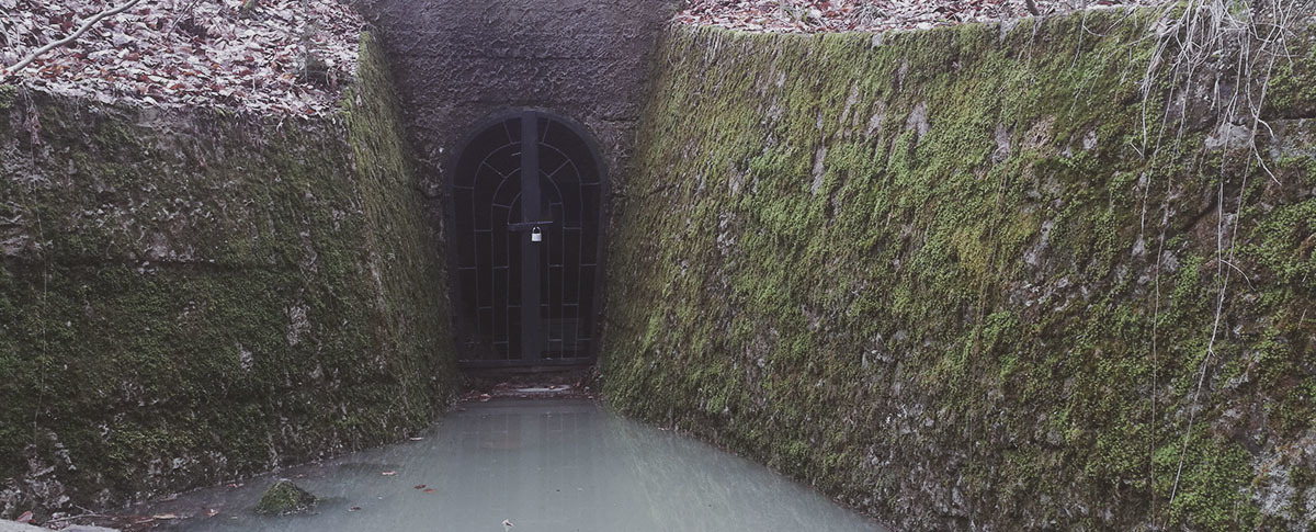 Horná Bakomi štôlňa na jar