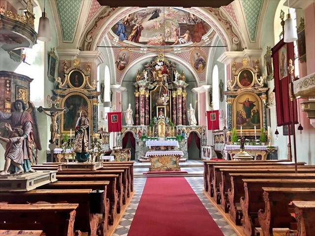 Innenansicht St. Leonhard