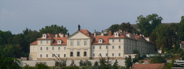 Pohled na lyský klášter