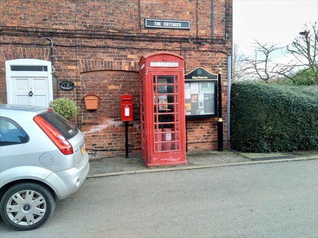 A Fine Pair Maythorne