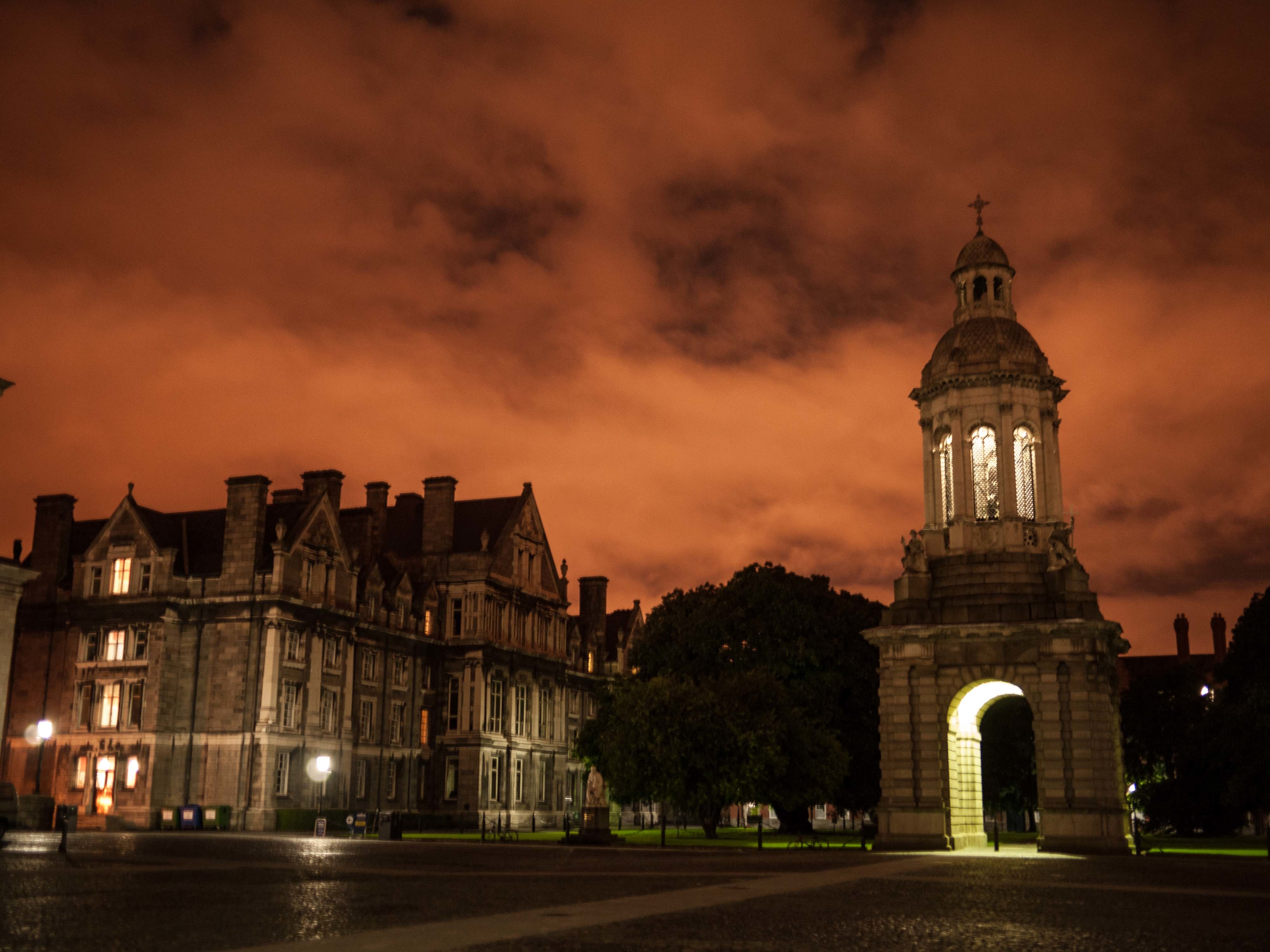 gc7b6dr-trinity-college-dublin-virtual-cache-in-dublin-ireland