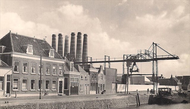 Slagveld met Kalkfabriek