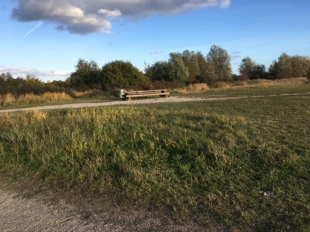 9d456ac8-f2f2-4fd1-8762-20f3e9e087cc_l.jpg (640×480)