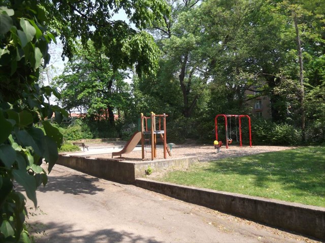 der Spielplatz