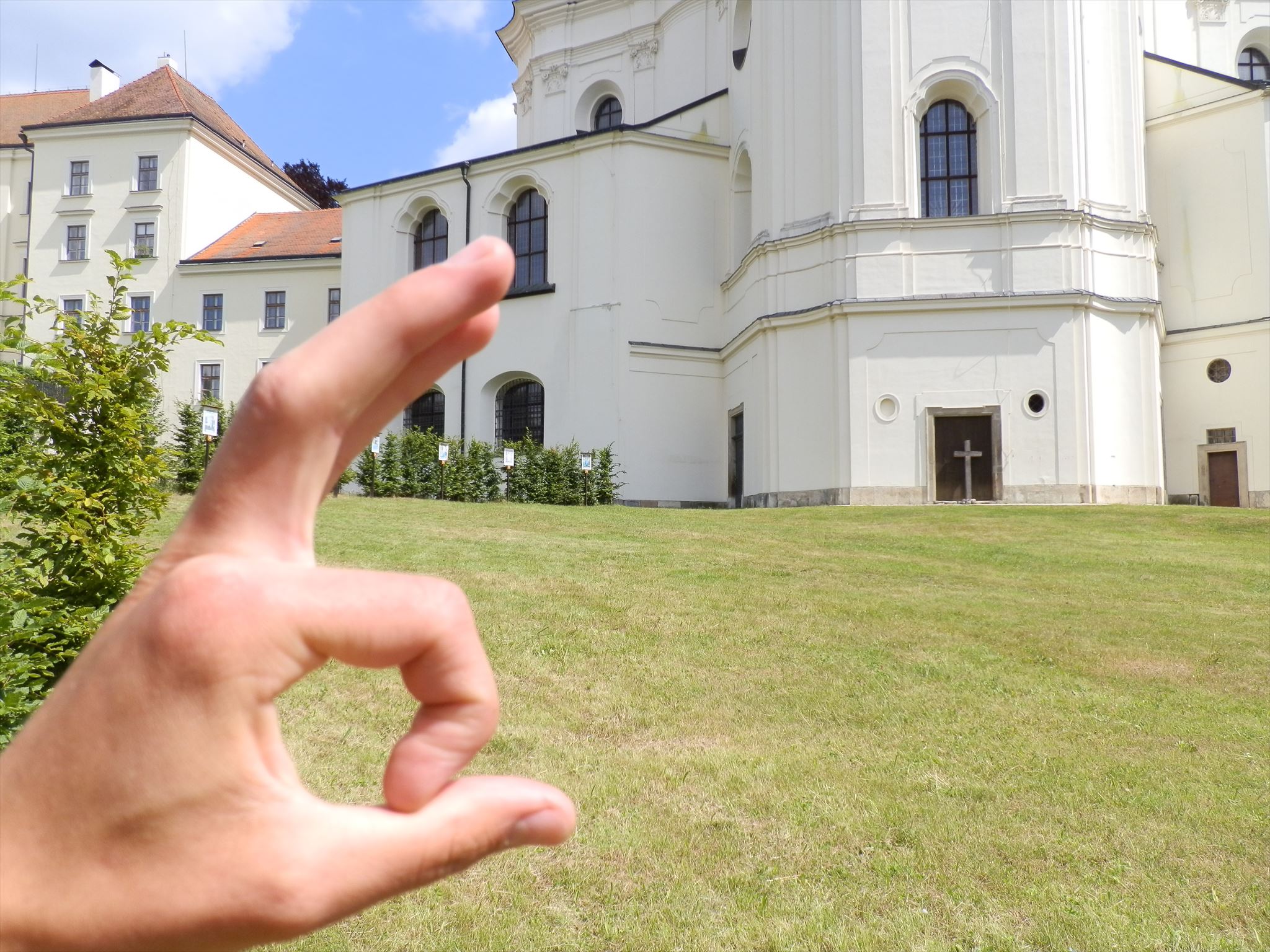 Zelené ambity s gestem