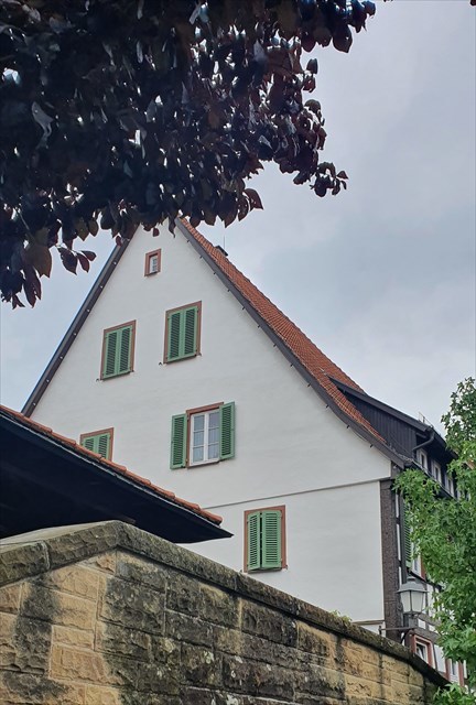 Das alte Lehrerhaus von der Unteren Grabenstraße.