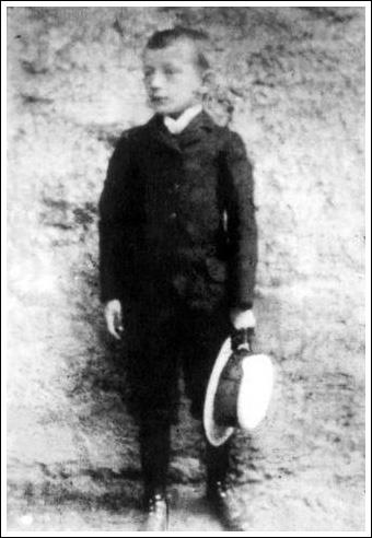 Malý Vlasta Burian Malý Vlasta Burian