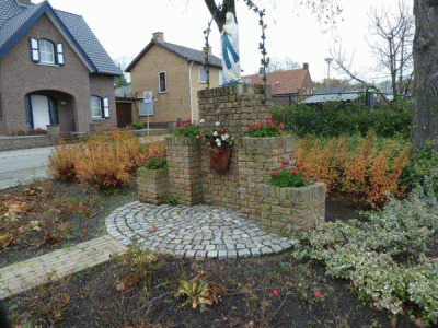 Banner MONTFORT KRUISEN EN KAPELLEN