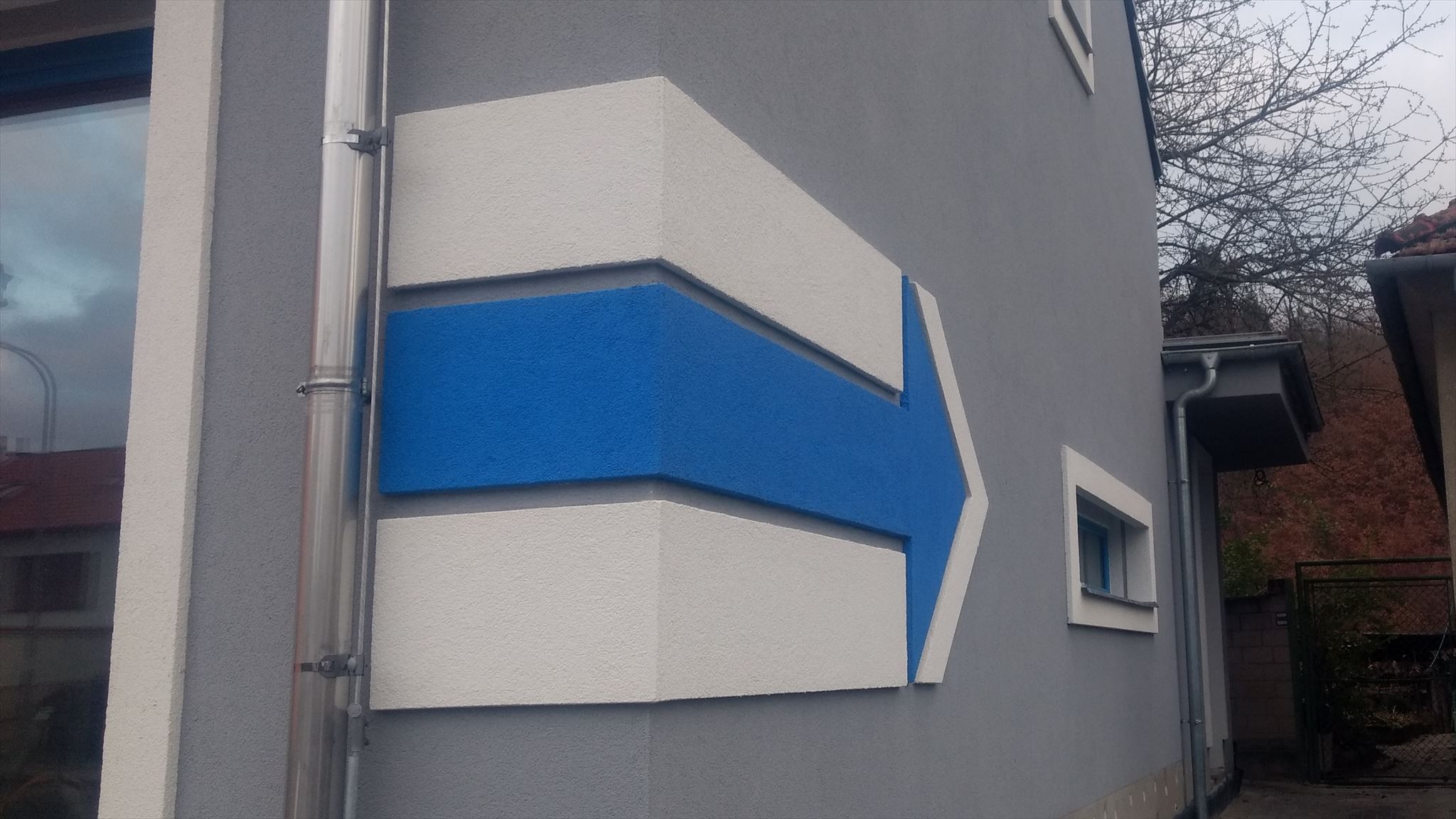 Mokra hora modra znacka sipka