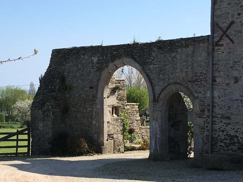 Porche du manoir de Thybosville