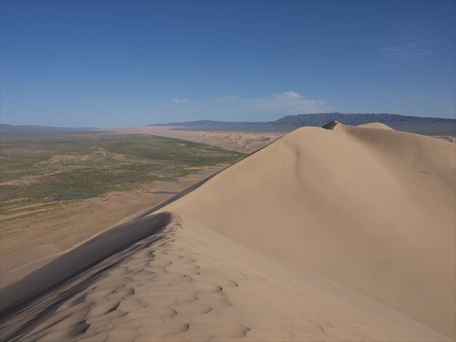 Image of the Singing Dunes