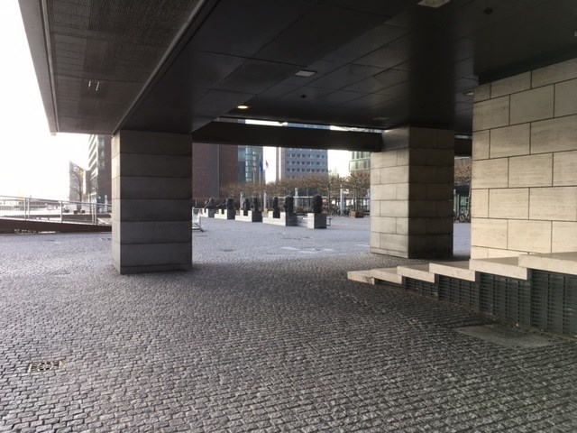 beb7e157-0690-40d2-9188-5d30637949f7_l.jpg (640×480)