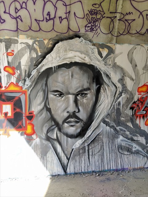 capuche blanche