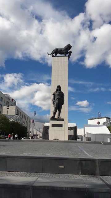 Socha M. R. Štefánika