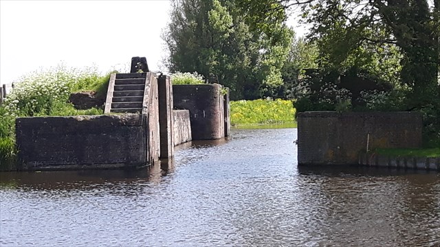 De benedensluis De benedensluis