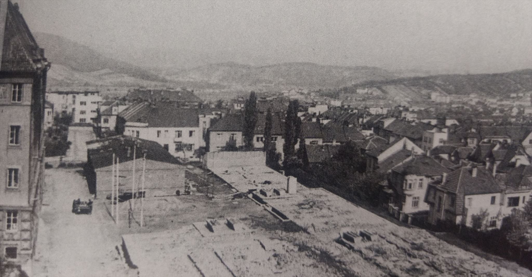 Zbytky vězeňských baráků