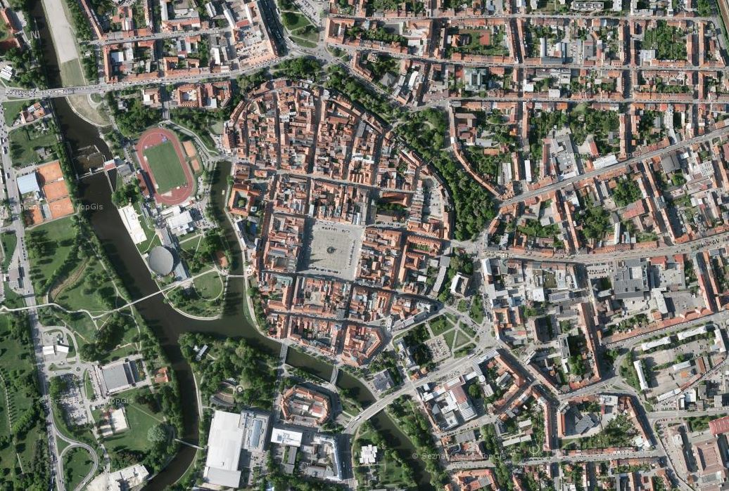 letecký pohled na keš ;)