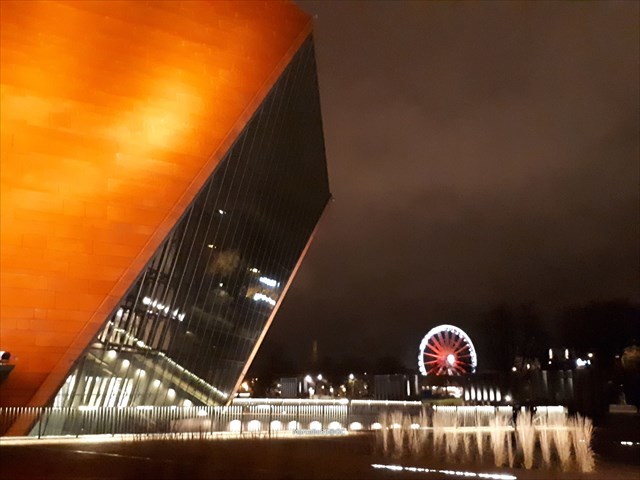 Muzeum II Wojny Światowej / World War II Museum